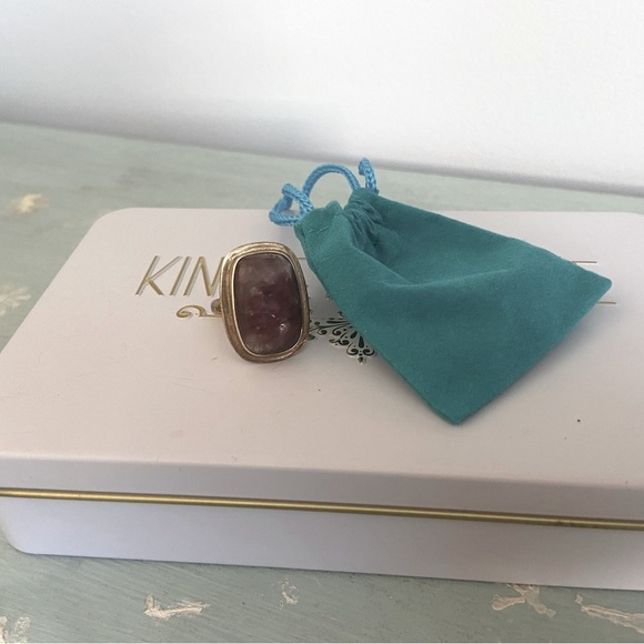 Amethyst silver ring. Size 7 - Picture 1 of 2